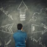 Cómo tomar decisiones difíciles sin bloquearnos emocionalmente